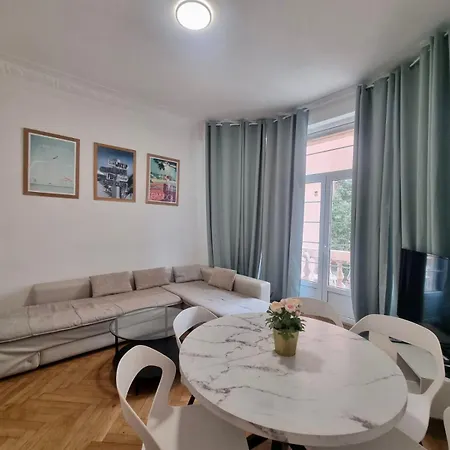 Monaco Francois Blanc & Parking & Balcon App 2 *
